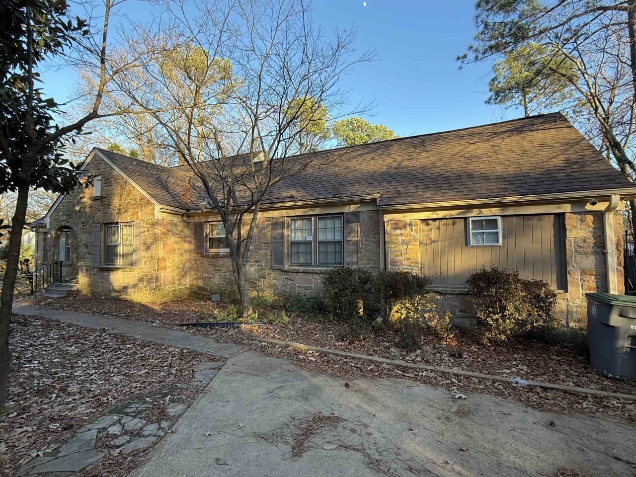 326 St Nick Dr, Memphis, TN 38117 Main Photo