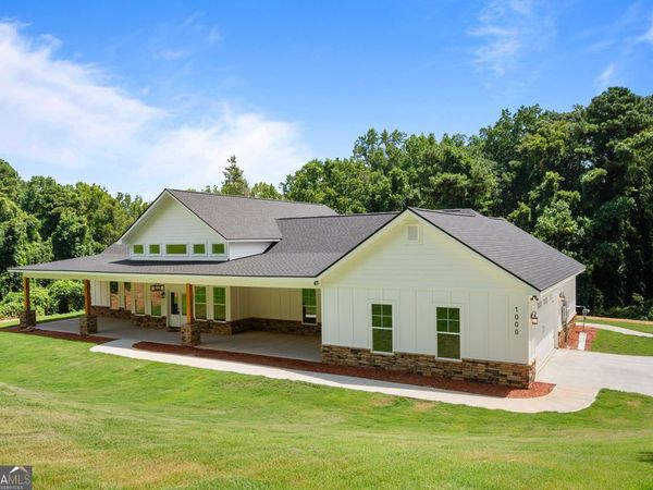 1000 Foxcroft Drive, Lagrange, GA 30240