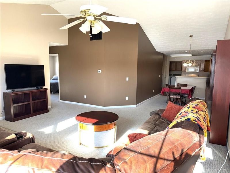 4051 Twin Lakes Circle, Englewood, OH 45315 Photo 12