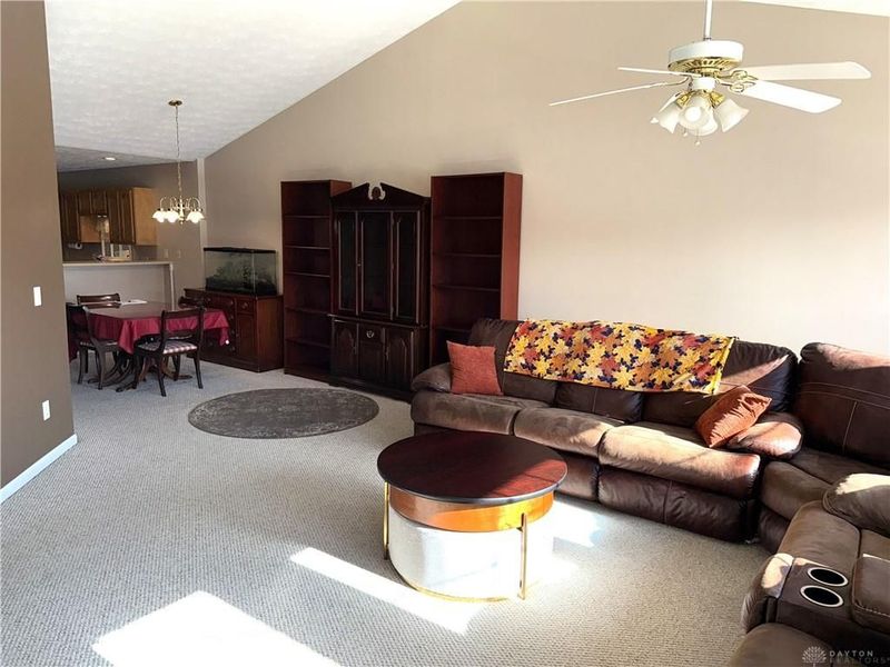 4051 Twin Lakes Circle, Englewood, OH 45315 Photo 13