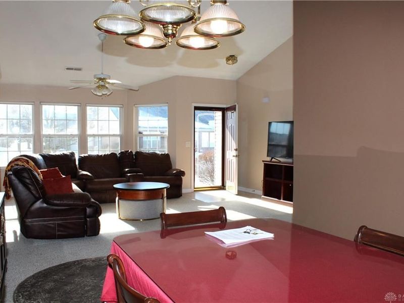 4051 Twin Lakes Circle, Englewood, OH 45315 Photo 15