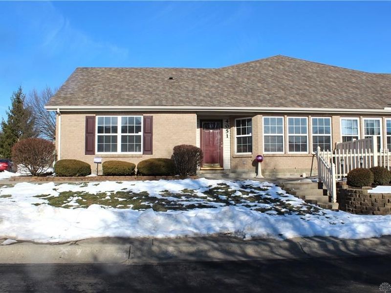 4051 Twin Lakes Circle, Englewood, OH 45315 Photo 3