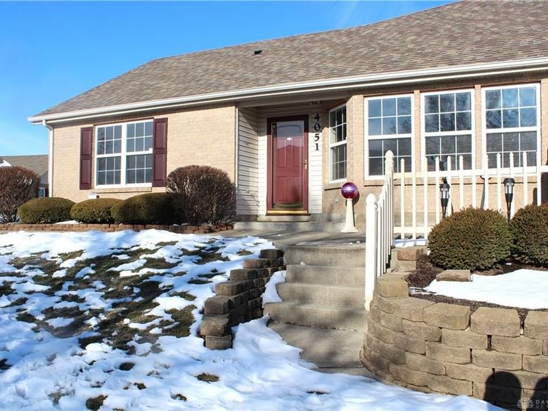 4051 Twin Lakes Circle, Englewood, OH 45315 Photo 4