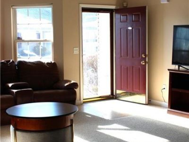 4051 Twin Lakes Circle, Englewood, OH 45315 Photo 8