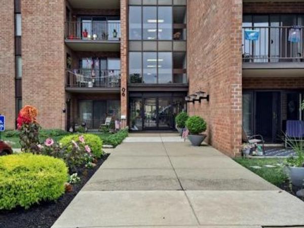 6105 00 DELAIRE LANDING ROAD, Unit 105, PHILADELPHIA, PA 19114