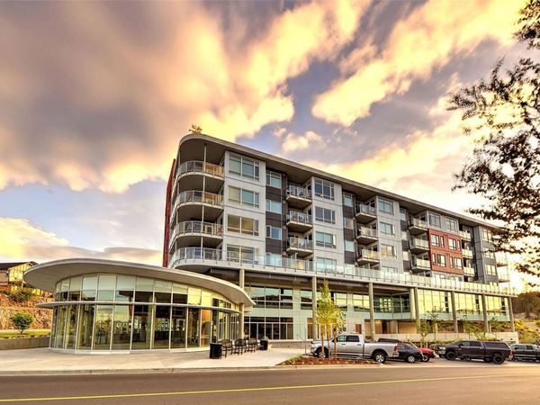 1311 Lakepoint Way, Unit 407, Langford, BC V9B 0S7