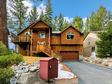 1658 Crystal Air Drive, South Lake Tahoe, CA 96150 Photo