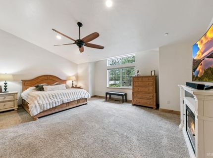 1658 Crystal Air Drive, South Lake Tahoe, CA 96150 Photo