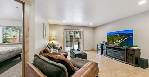 1658 Crystal Air Drive, South Lake Tahoe, CA 96150 Photo