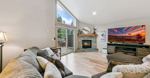 1658 Crystal Air Drive, South Lake Tahoe, CA 96150 Photo