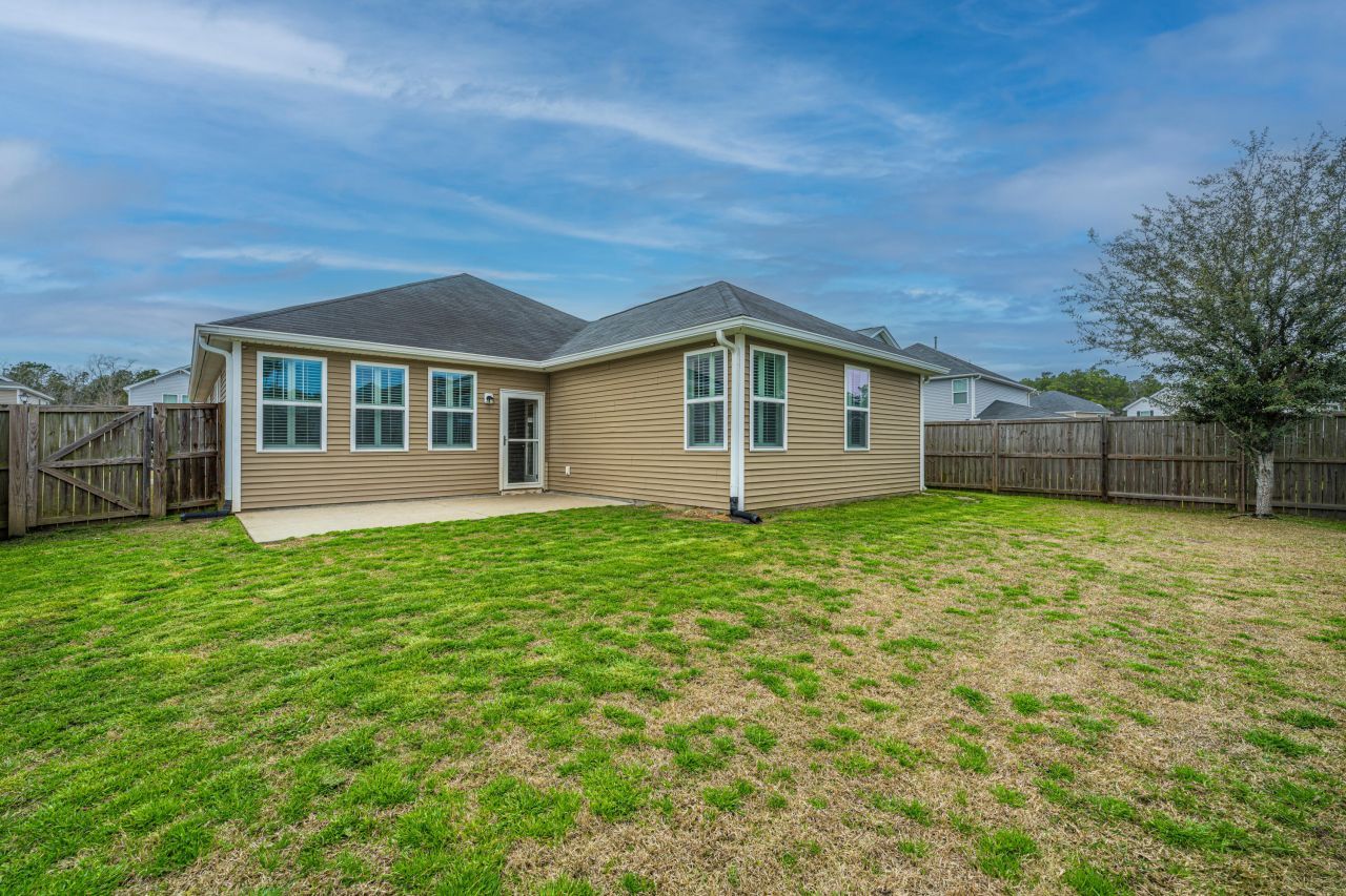 116 Triple Crown Road Photo 14