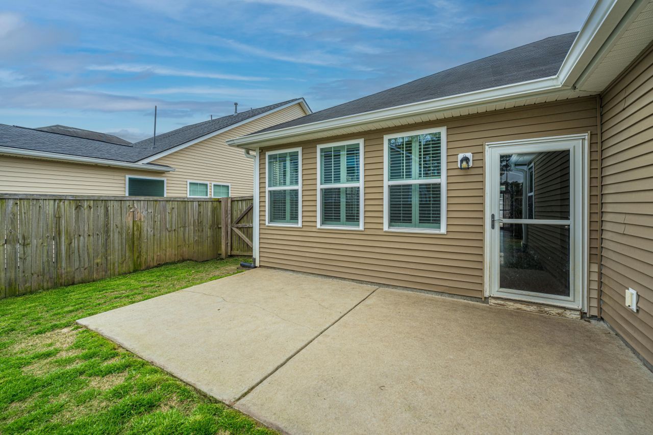 116 Triple Crown Road Photo 26