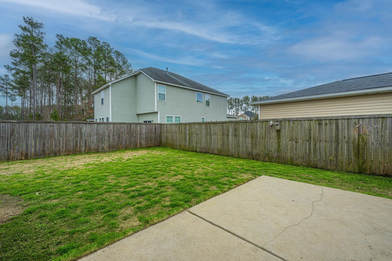 116 Triple Crown Road Photo 37