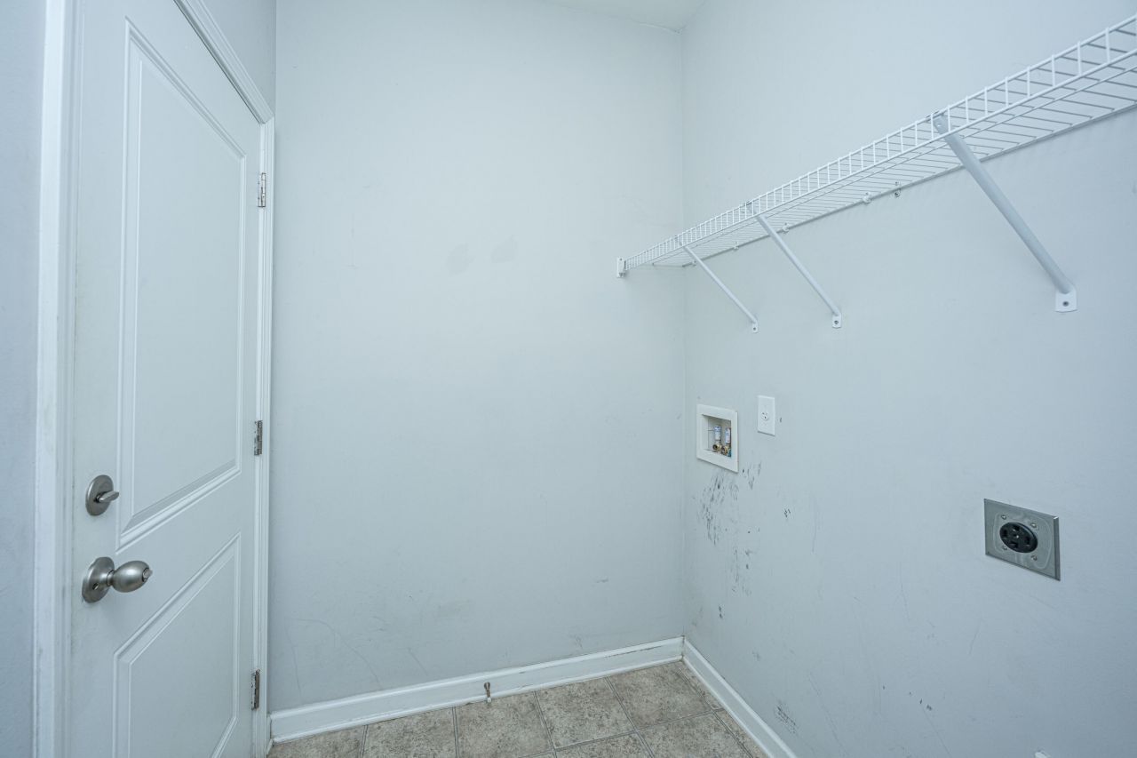 116 Triple Crown Road Photo 38