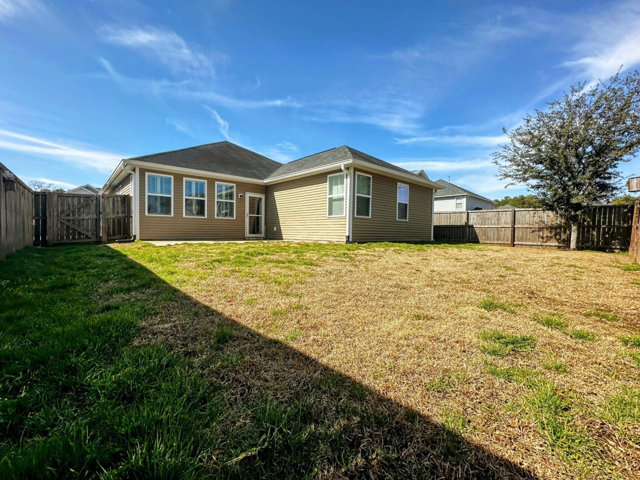 116 Triple Crown Road Photo 42