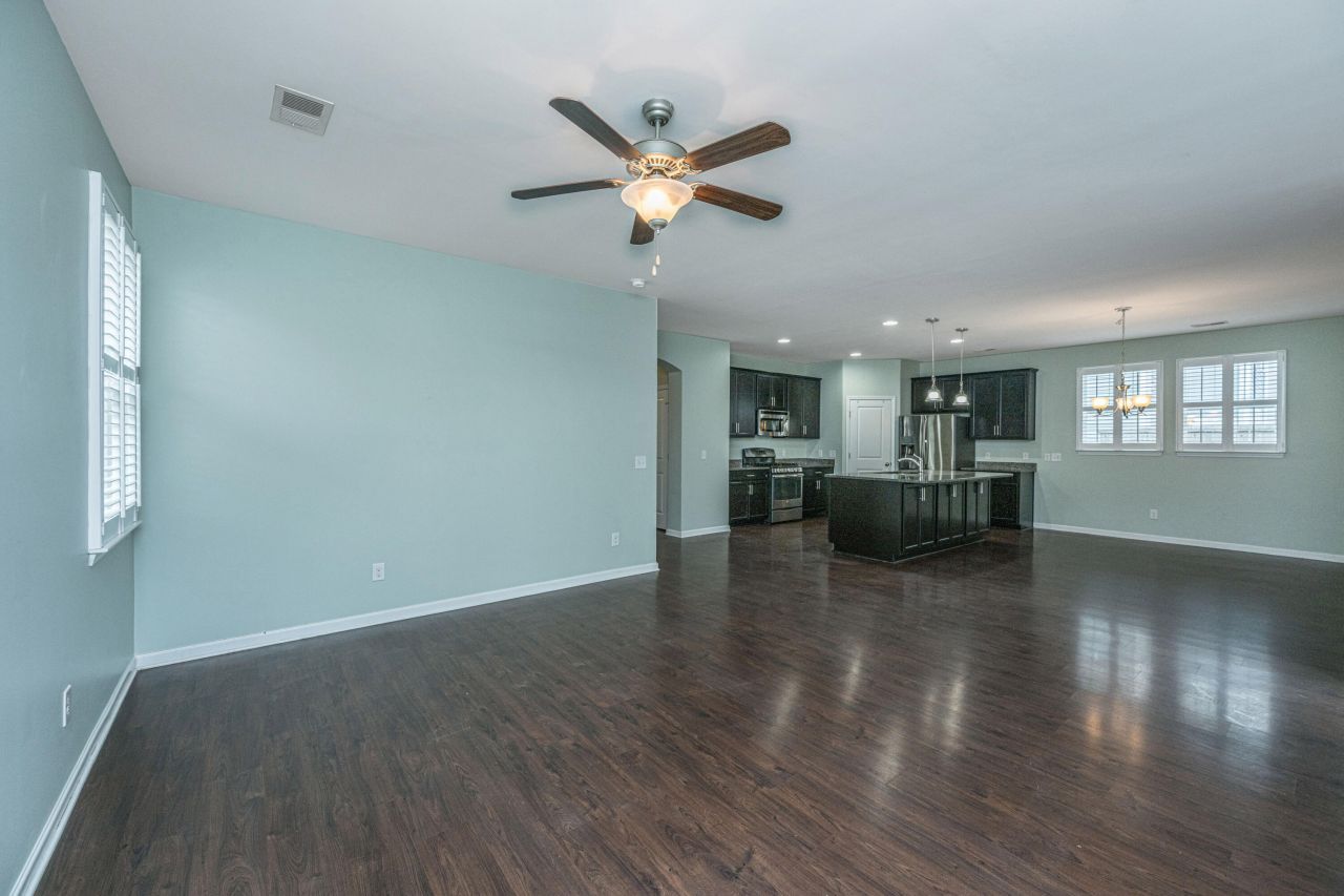 116 Triple Crown Road Photo 6