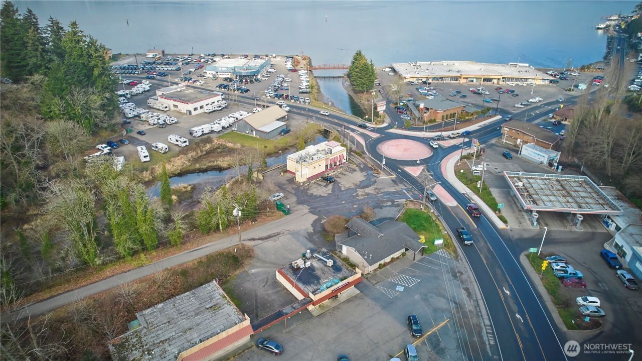 110 Bethel Avenue , Port Orchard, WA 98366