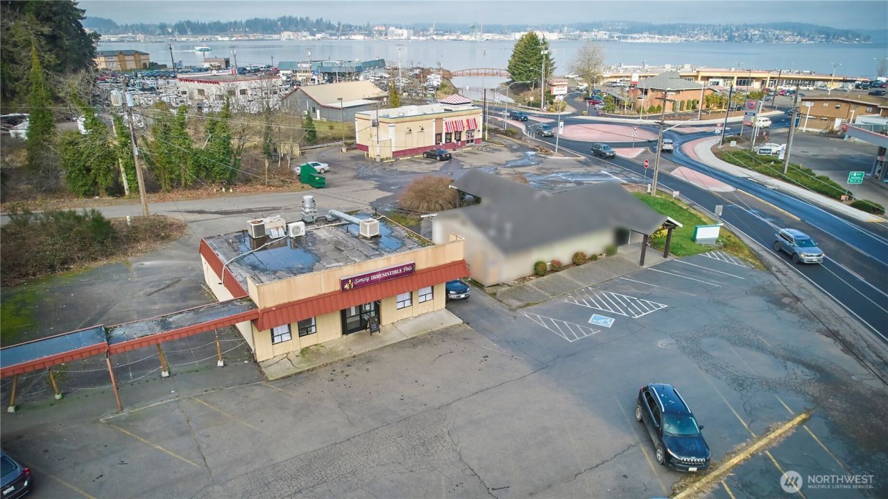 110 Bethel Avenue , Port Orchard, WA 98366