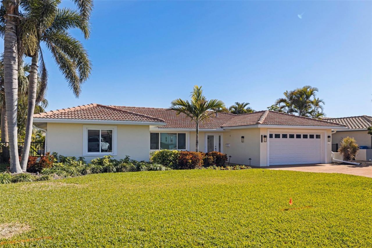 2024 Massachusetts Avenue Ne, Saint Petersburg, FL 33703 Photo