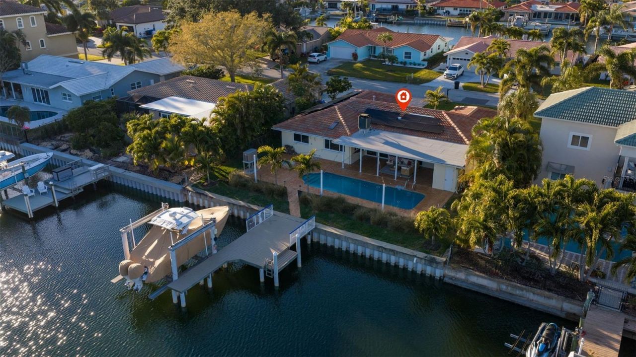 2024 Massachusetts Avenue Ne, Saint Petersburg, FL 33703 Photo