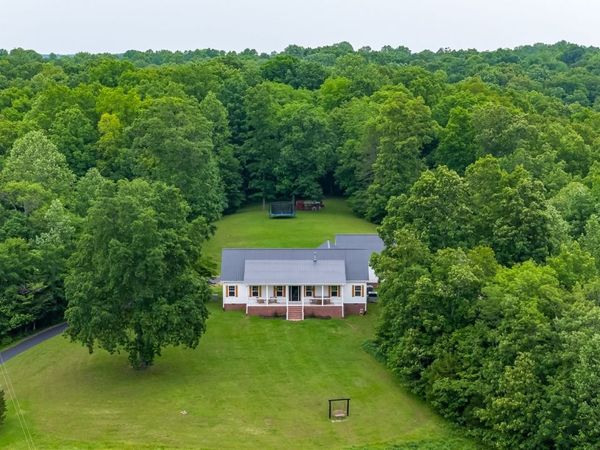 3402 Blackburn Rd, Santa Fe, TN 38482