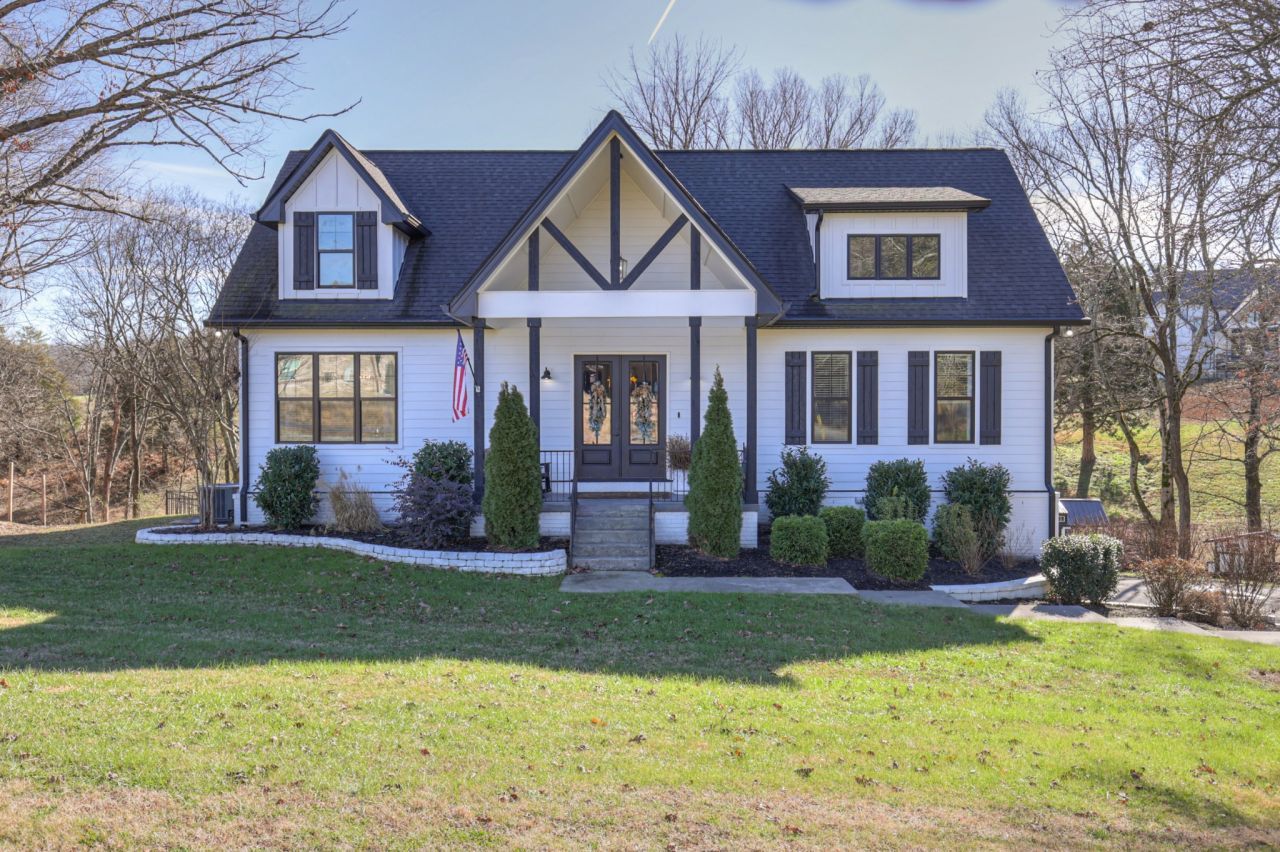 260 Braid Dr, Mount Juliet, TN 37122 Main Photo