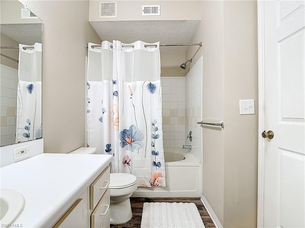 11490 Villa Grand, Unit 205, Fort Myers, FL 33913 Photo