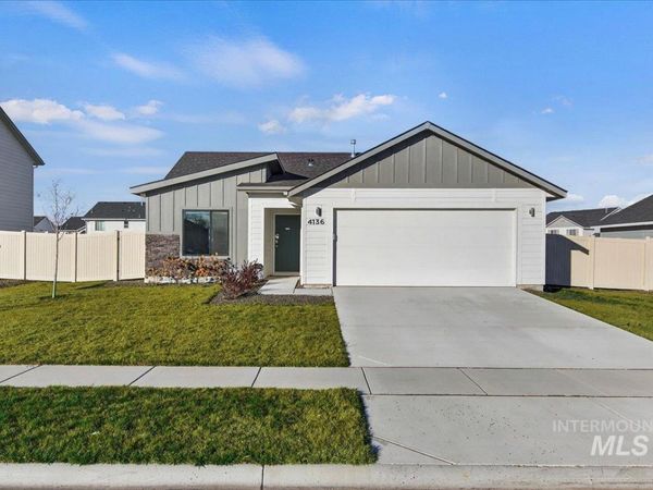 4136 E White Plains St, Nampa, ID 83686