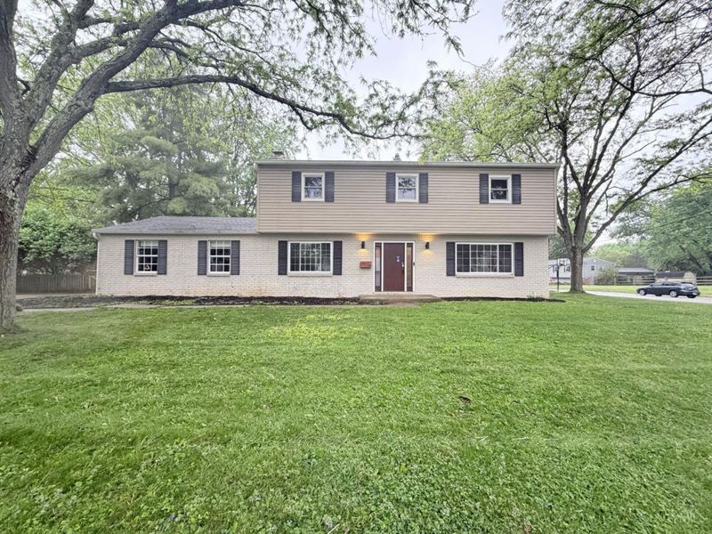 1719 Lindenhall Drive, Loveland, OH 45140 Photo 1