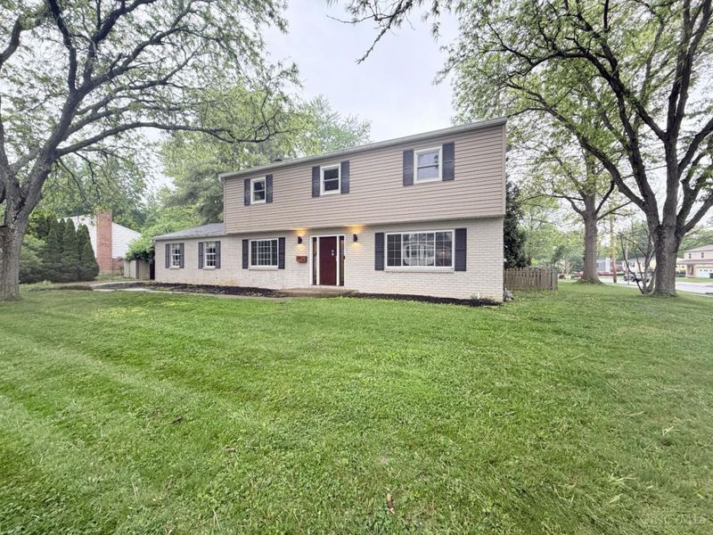 1719 Lindenhall Drive, Loveland, OH 45140 Photo 22