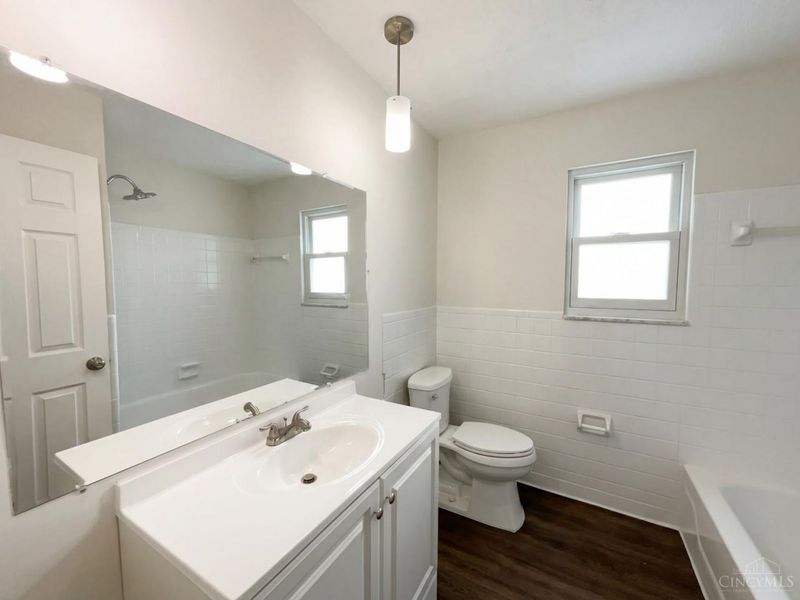 1719 Lindenhall Drive, Loveland, OH 45140 Photo 6