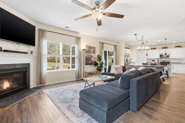 126 Great Bend Drive Photo 14