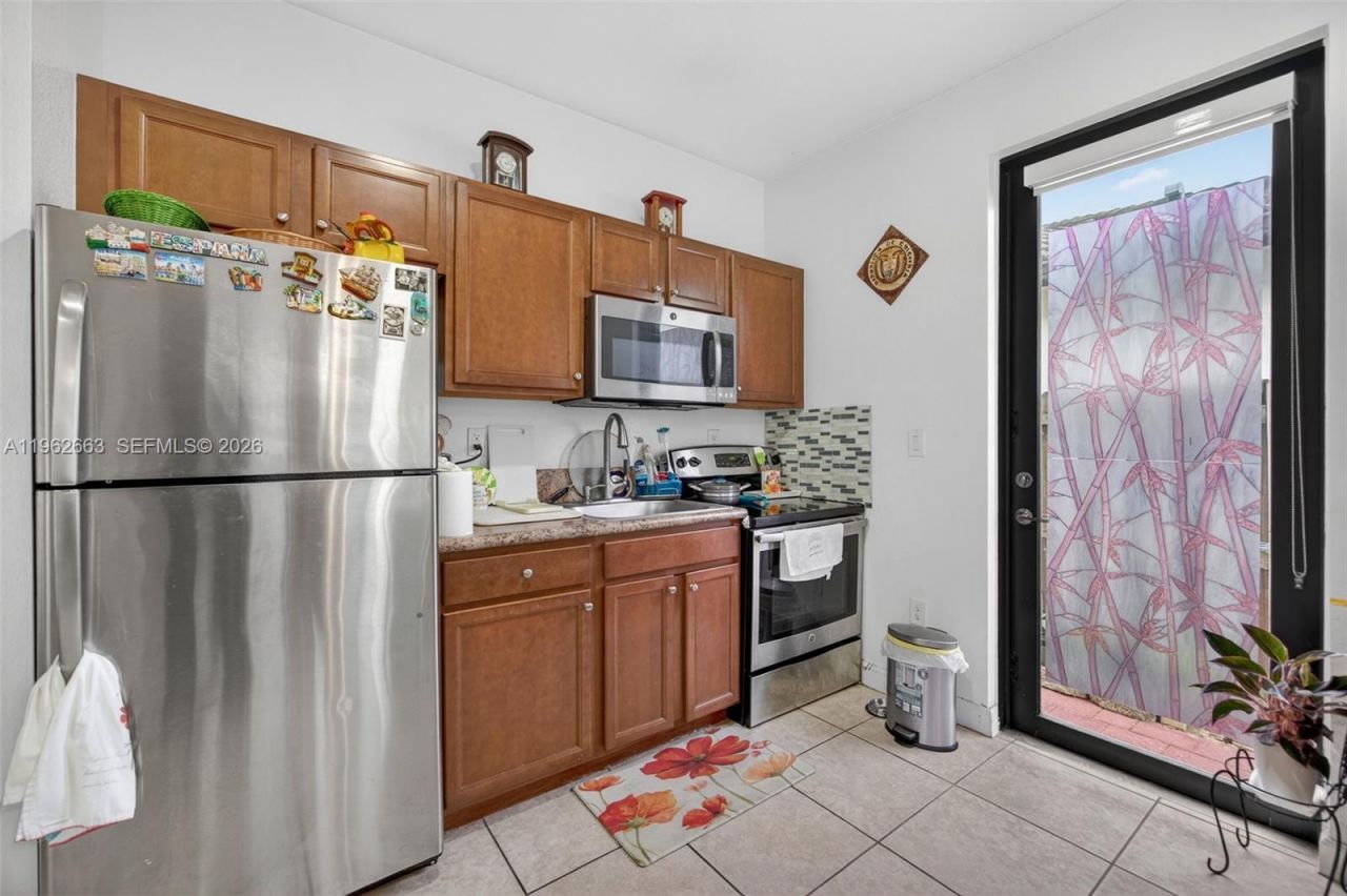 3669 SE 2nd Ct, Homestead, FL 33033 Photo