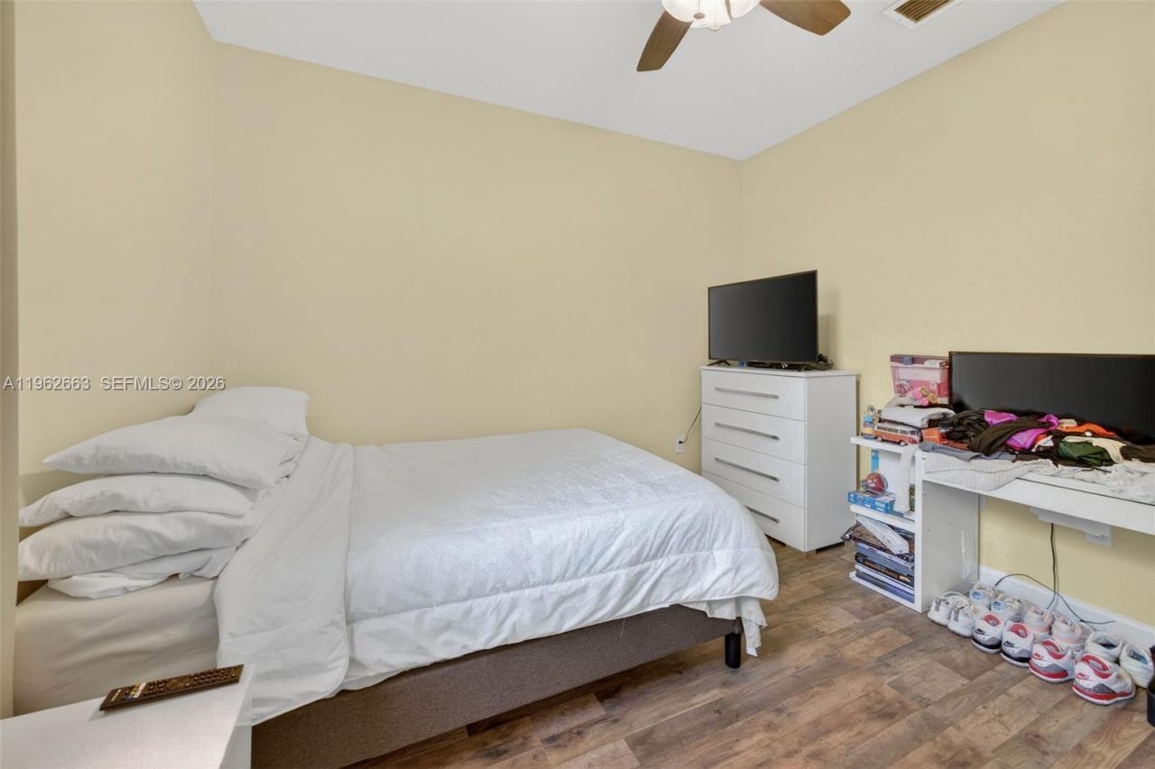 3669 SE 2nd Ct, Homestead, FL 33033 Photo