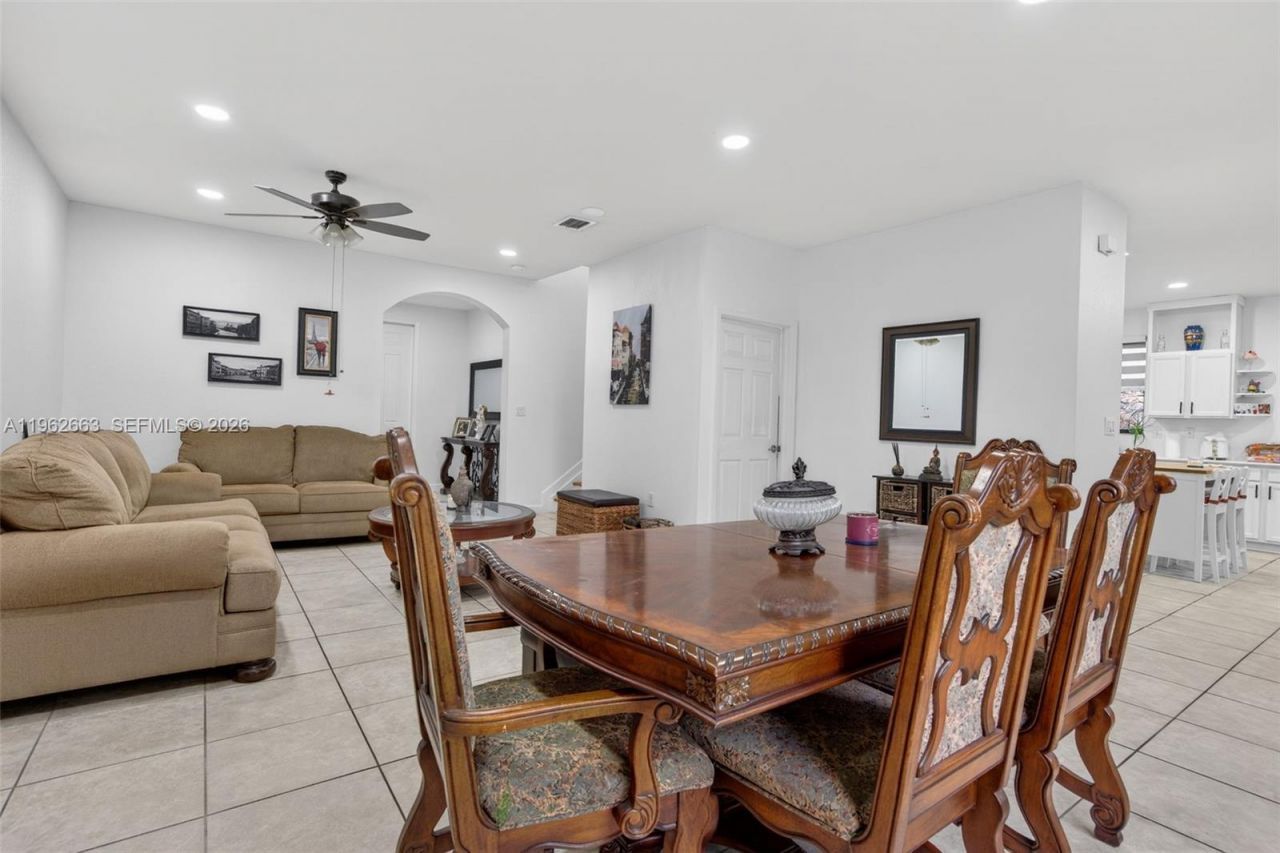 3669 SE 2nd Ct, Homestead, FL 33033 Photo