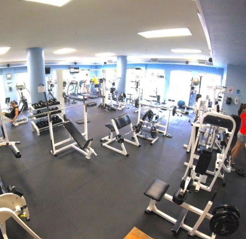 5091 NW 7th St, Unit 703, Miami, FL 33126 Photo