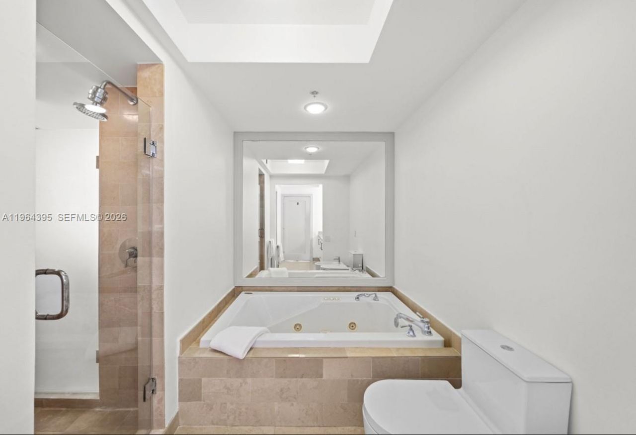 1500 Ocean Dr, Unit 1210, Miami Beach, FL 33139 Photo