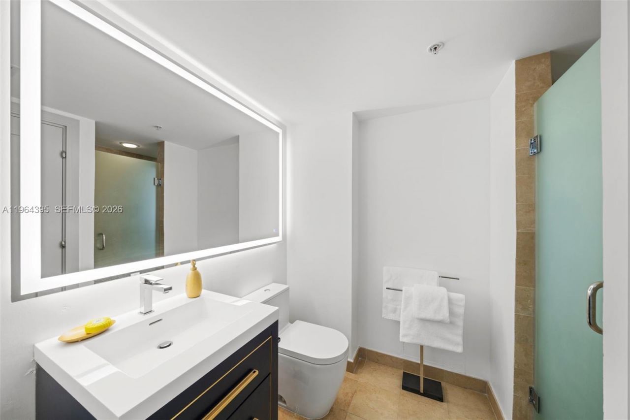 1500 Ocean Dr, Unit 1210, Miami Beach, FL 33139 Photo