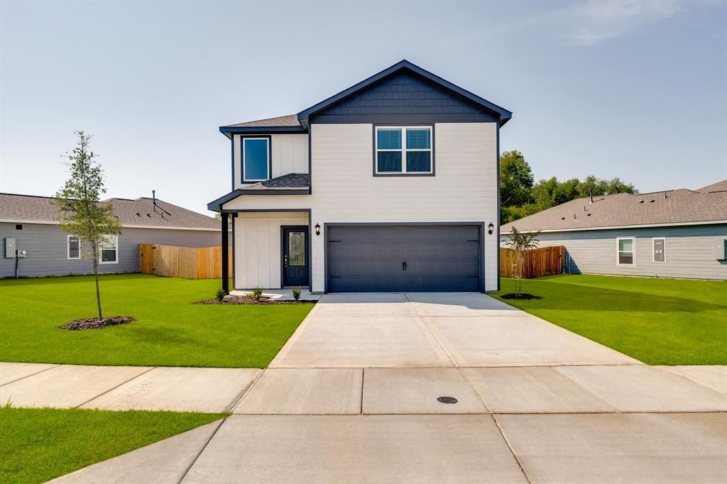 13641 Turtle Mountain Road, Ponder, TX 76259 Main Photo