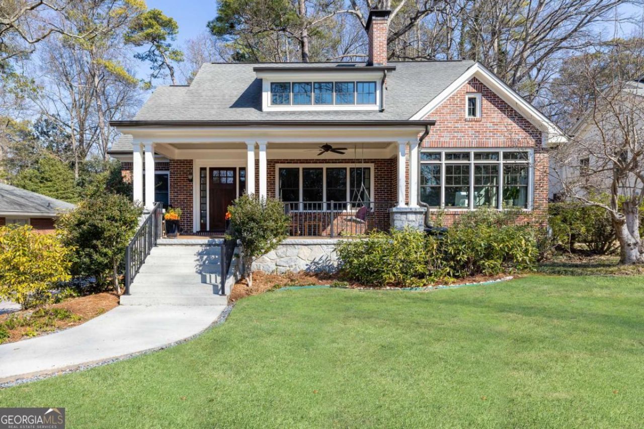 2653 Sharondale Circle Ne, Atlanta, GA 30305 Main Photo