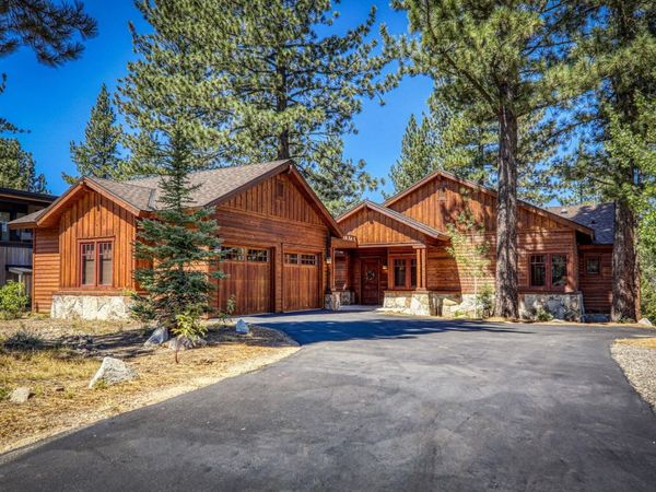 11210 Henness Road, Truckee, CA 96161