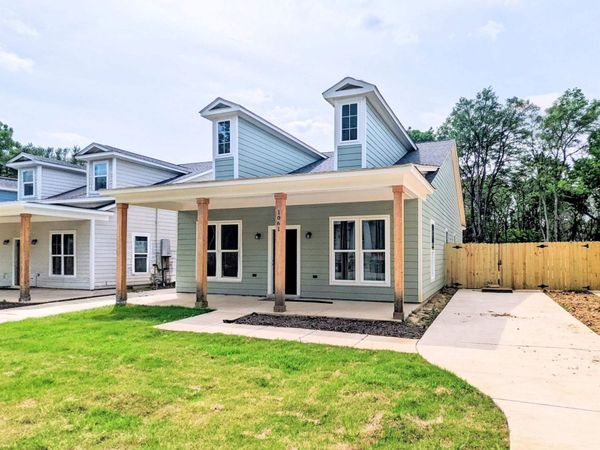 1069 SHAW PL, Memphis, TN 38126