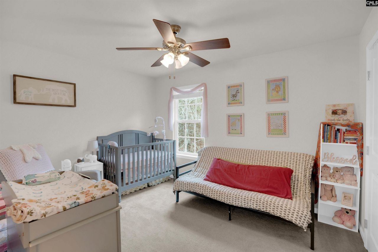 418 Badminton Court  Photo 18