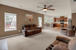 418 Badminton Court  photo 4