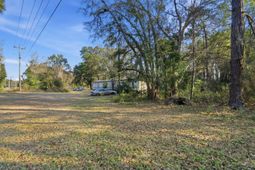 3969 River Road photo 4