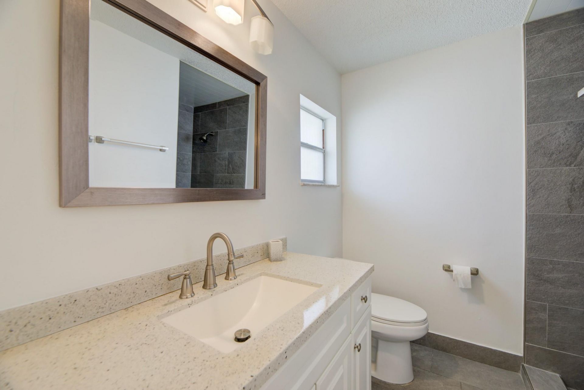 1530 NW 87th Lane, Plantation, FL 33322 Photo