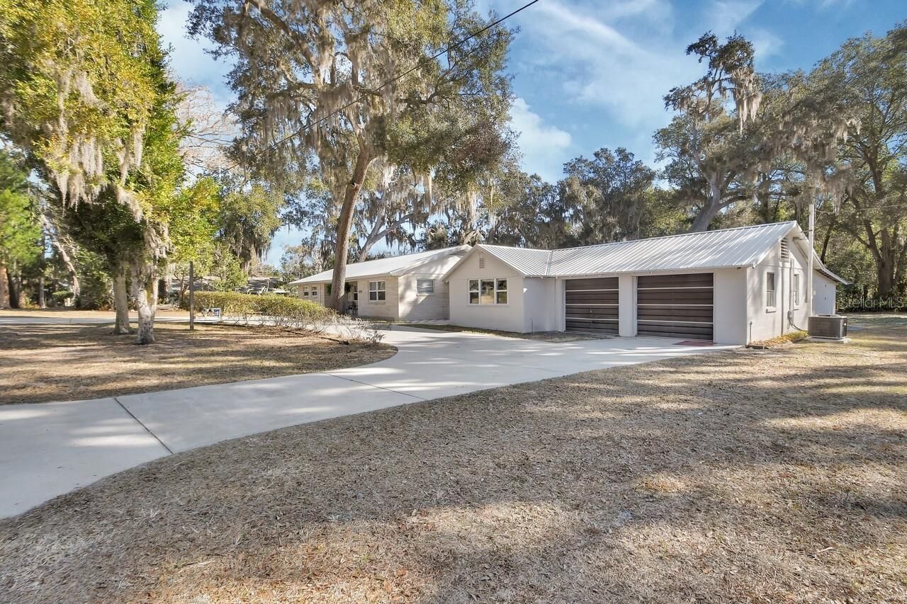 4725 Audubon Avenue, De Leon Springs, FL 32130 Photo