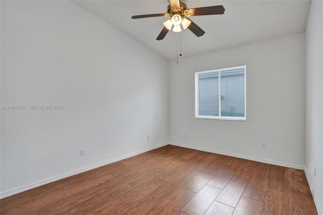 2421 SW 103rd Way , Miramar, FL 33025 Photo