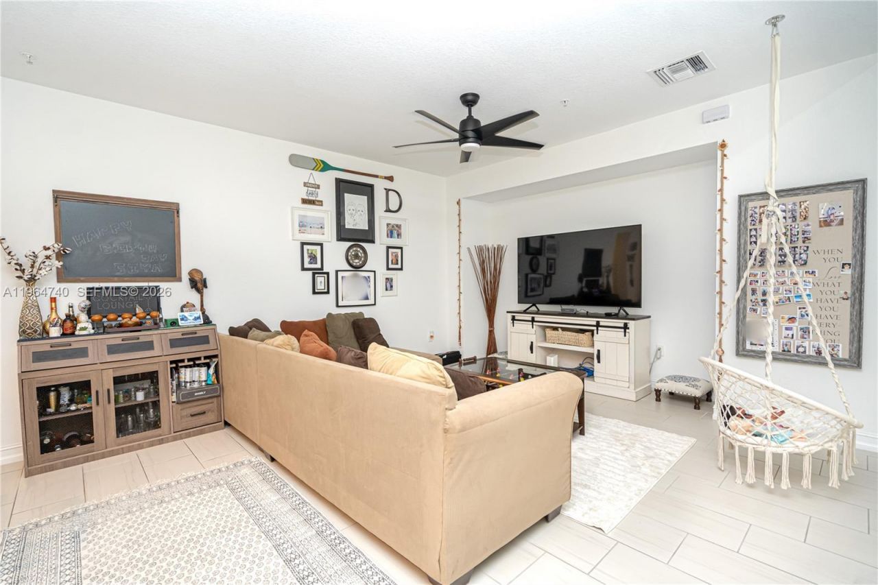 11660 SW 13th Ct, Pembroke Pines, FL 33025 Photo
