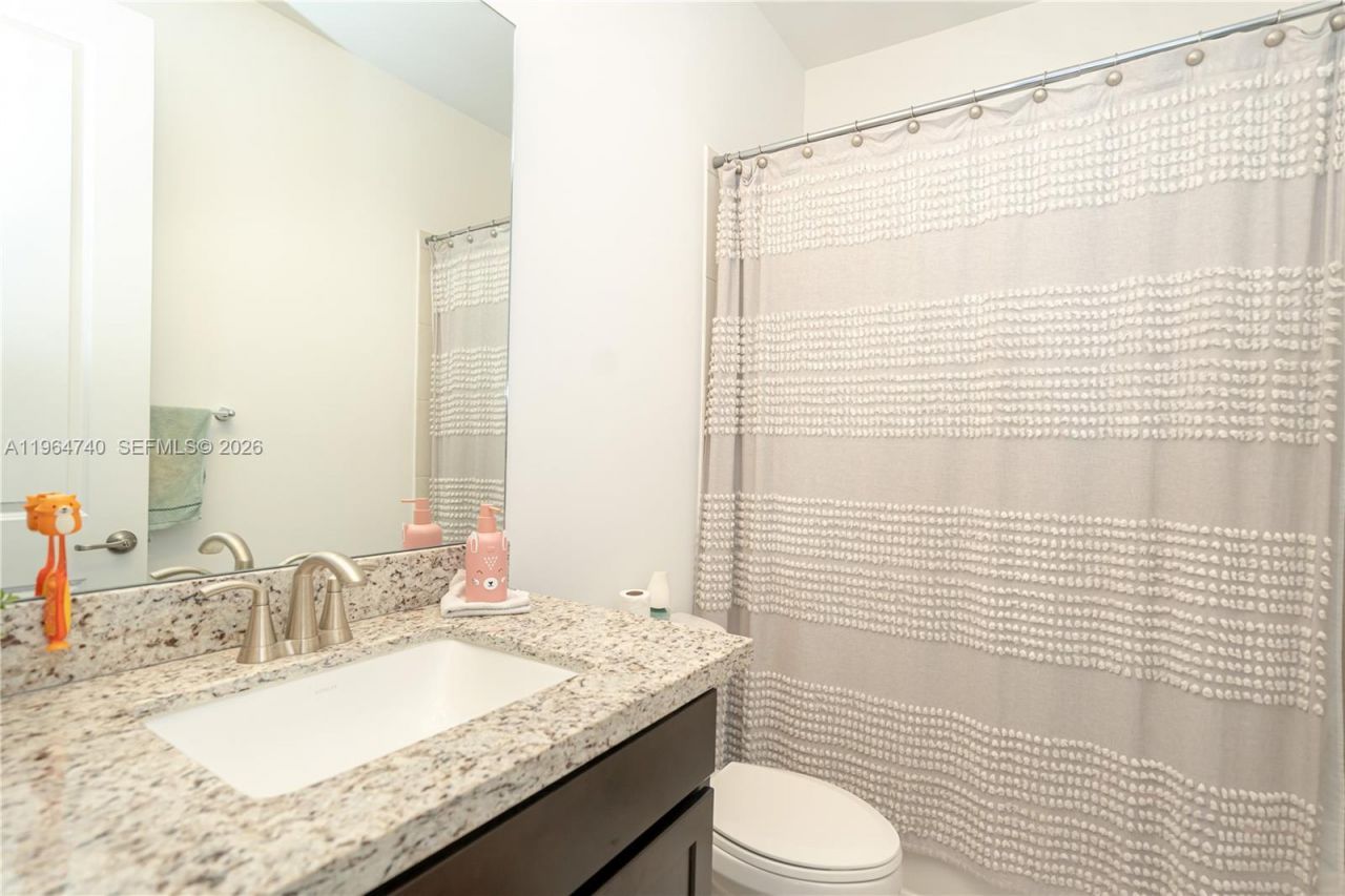 11660 SW 13th Ct, Pembroke Pines, FL 33025 Photo